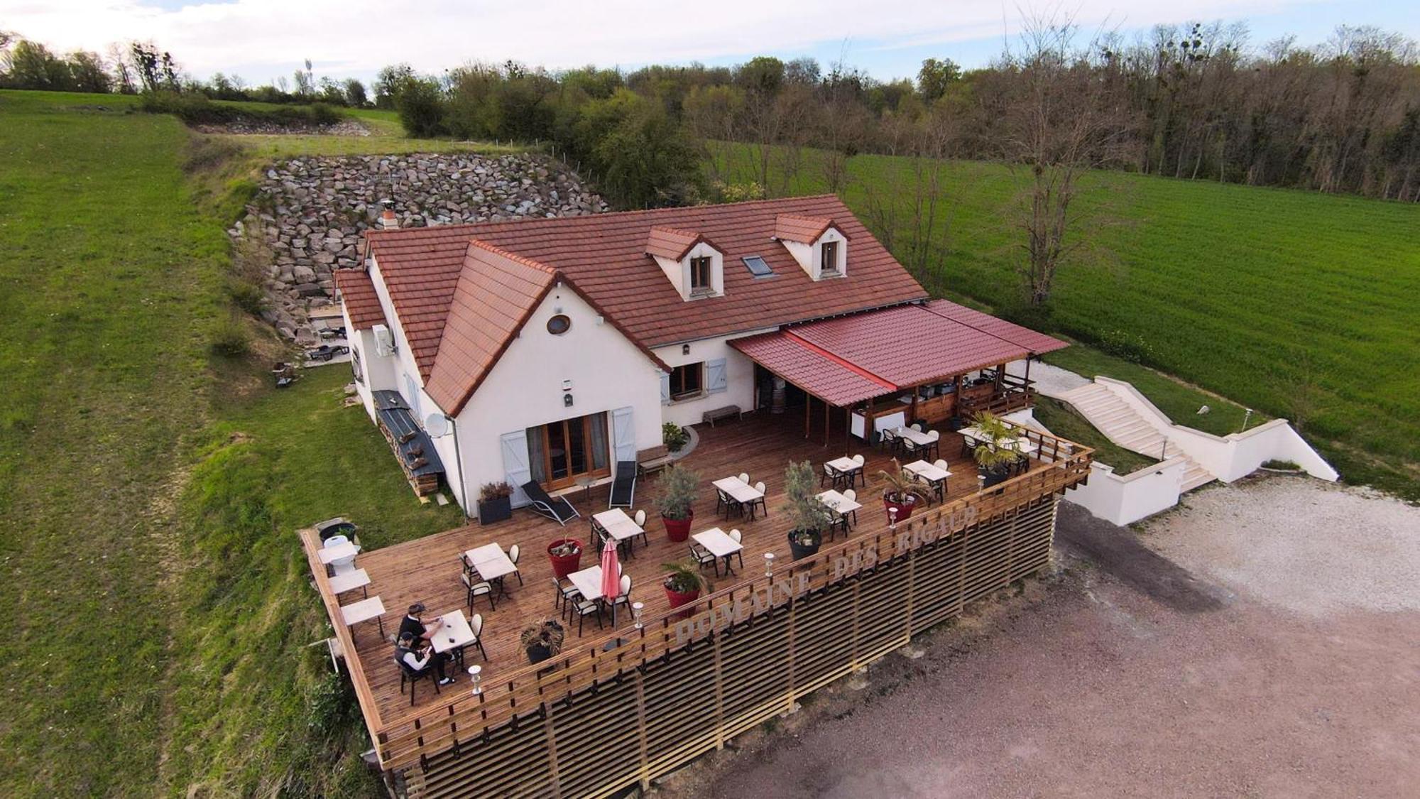 Domaine Des Rigaud Apartment Garchizy Exterior photo